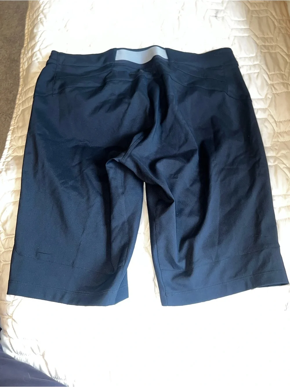 Pearl Izumi Black Women's Athletic Zip-Pocket Shorts
